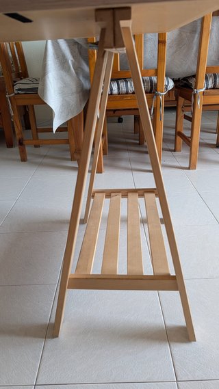 Mesa Ikea Lagkapten + 2 Caballetes Mittback