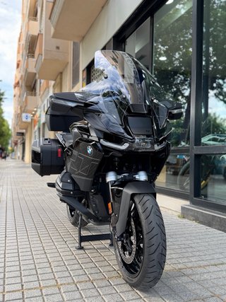 BMW R 1300 RT Negra