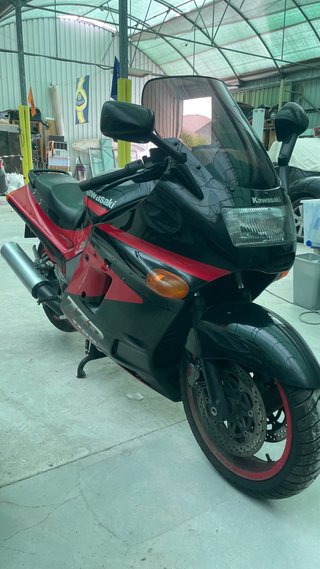 Kawasaki ZZR 1100  enero 1992