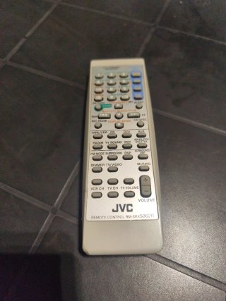 Amplificador Receptor AV JVC RX-5062 con mando.