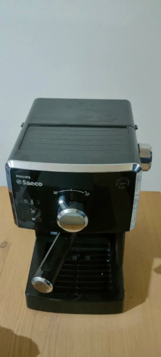 Cafetera Philips Saeco Negra
