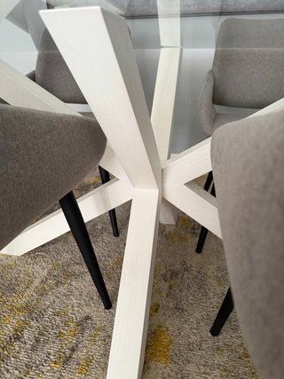 Mesa de jantar vidro e madeira