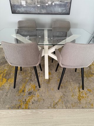 Mesa de jantar vidro e madeira