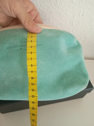 Neceser de ante Centro Médico Teknon