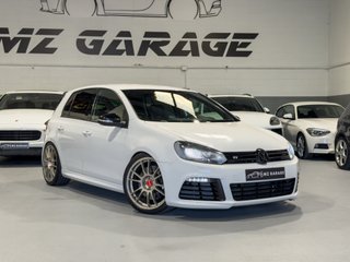 Volkswagen Golf 2.0 TSI 270cv DSG 4Motion R