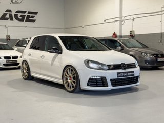 Volkswagen Golf 2.0 TSI 270cv DSG 4Motion R