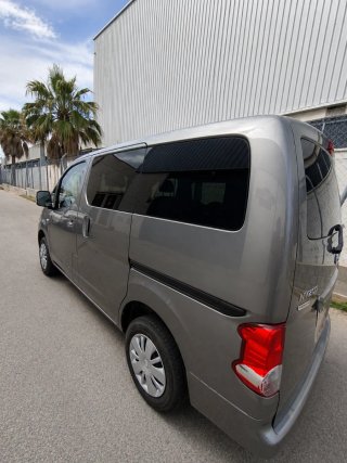 Nissan Evalia 2012