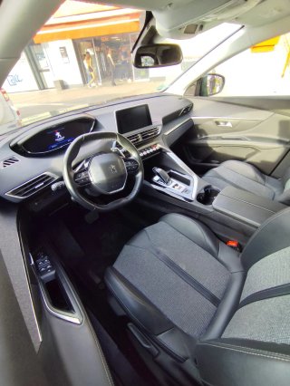 Peugeot 5008 2020