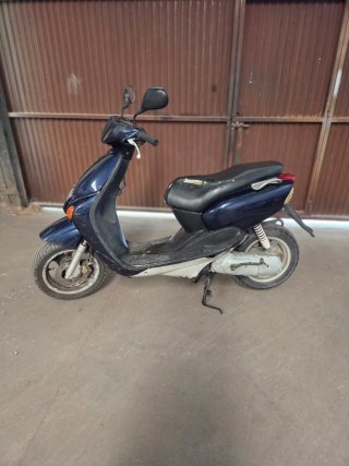 Yamaha Neos Azul Scooter