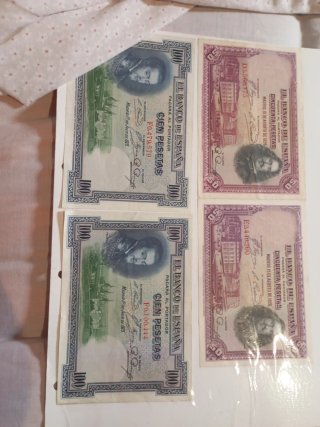Lote Billetes Pesetas 100, 50, 25, 10