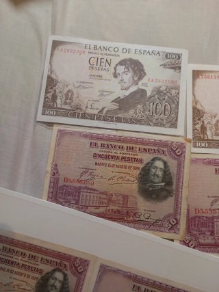 Lote Billetes Pesetas 100, 50, 25, 10