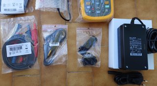 Fluke 125B Osciloscópio 40MHz