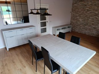 Muebles Banak y Sillas Diseño.