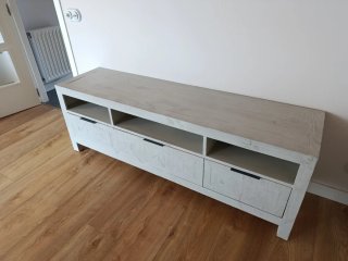 Muebles Banak y Sillas Diseño.