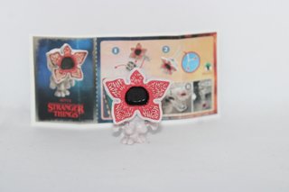 Sorpresa Kinder Joy Stranger Things Funko Pop 2025