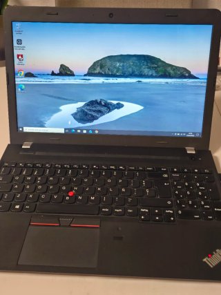 Lenovo ThinkPad E550 con Office