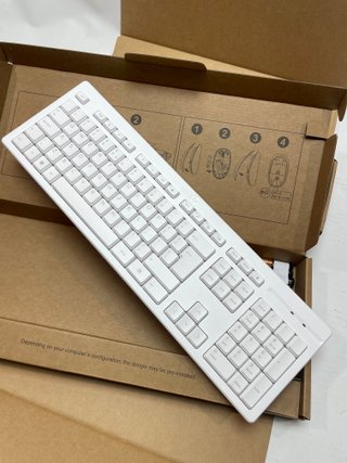 HP All-in-One 24-cr0008nw 23.8 Blanco