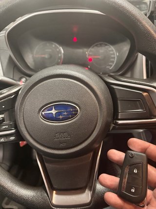 Dulplicado llaves de coche cerrajero