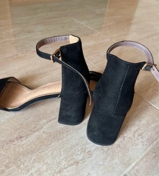 Sandalias de ante negras