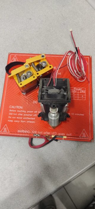Conjunto Peças Impressora 3D Dourado