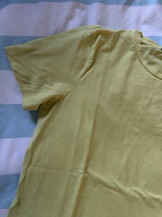 Camiseta básica Zara lima