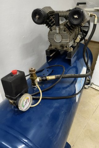 Compresor LEIGER 12 Bares 300L