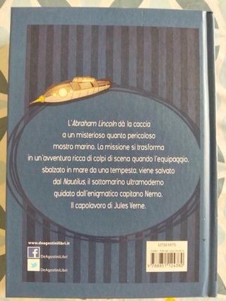 Libro Ventimila leghe sotto i mari Jules Verne