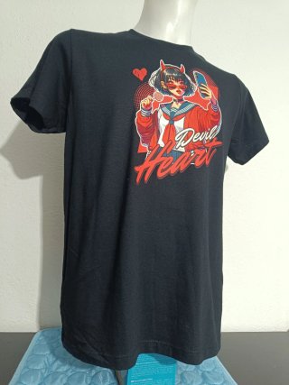 Camiseta Negra Estampada Devil Heart Talla L