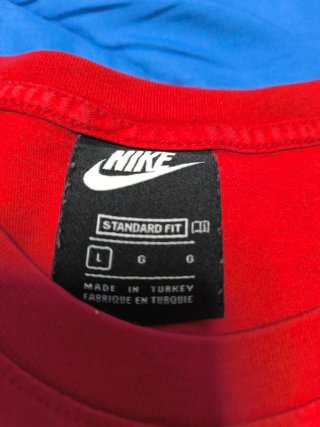 Camiseta Nike Roja