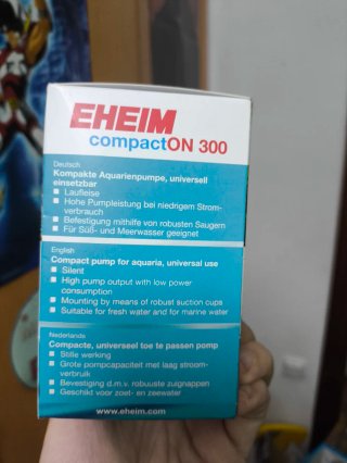 URGE VENDER Bomba Eheim compactON 300