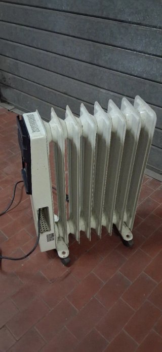 Termosifone Elettrico Stufa Radiatore