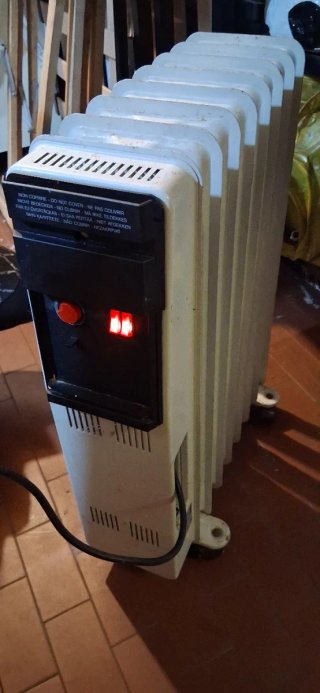 Termosifone Elettrico Stufa Radiatore