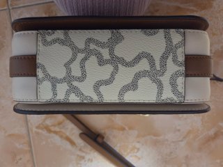 Bolso bandolera Tous camel y beige