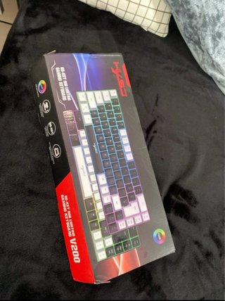 Teclado Gaming HKSJ 68 Teclas RGB