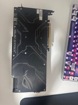 Tarjeta Gráfica ASUS Negra