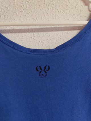 Camiseta de chica talla L de Mango.