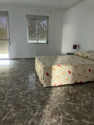 Affittasi appartamento per stanze. 280 euro al mese.