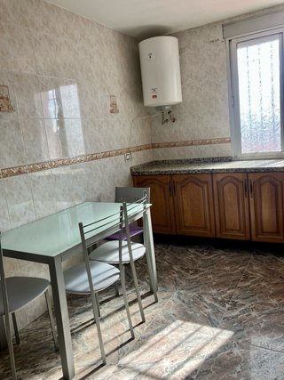 Affittasi appartamento per stanze. 280 euro al mese.