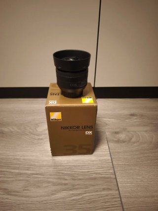 Cuerpo Nikon D7500 + kit fotografía