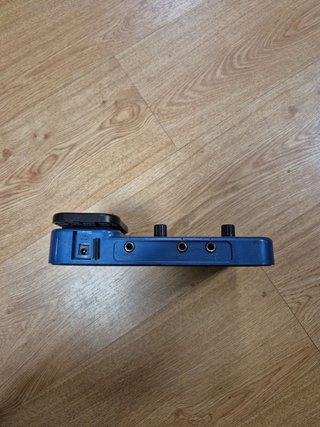Pedal multiefectos Behringer V-Amp