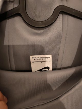Sudadera Nike Media Cremallera Gris