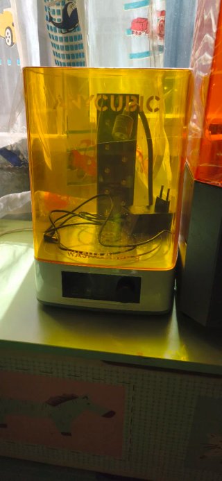 Impresora 3D Creality Halot + Anycubic Wash