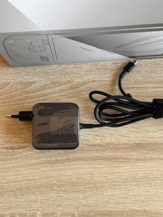 Console portatile Rog Ally Z1 Extreme