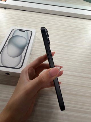 iPhone 15 Negro 128GB