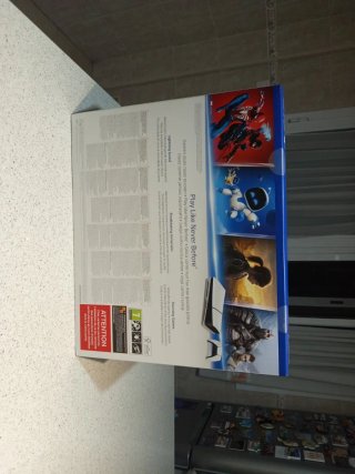 PlayStation 5 1TB + Gran Turismo 7