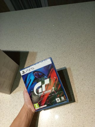 PlayStation 5 1TB + Gran Turismo 7