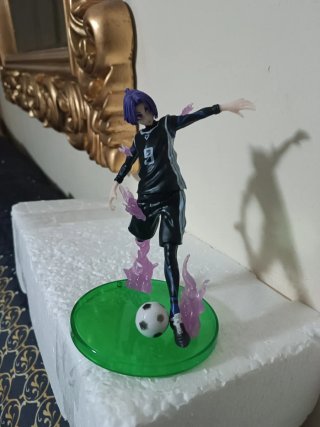 Figura anime futbolista 12cm de alto. Adornos cole
