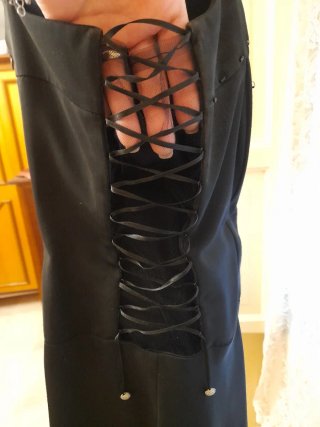 Abito elegante corpetto stringhe tulle