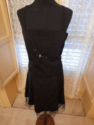 Abito elegante corpetto stringhe tulle