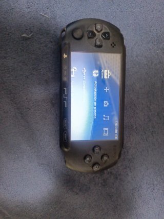 Lote PSP street Negra + 10 Juegos